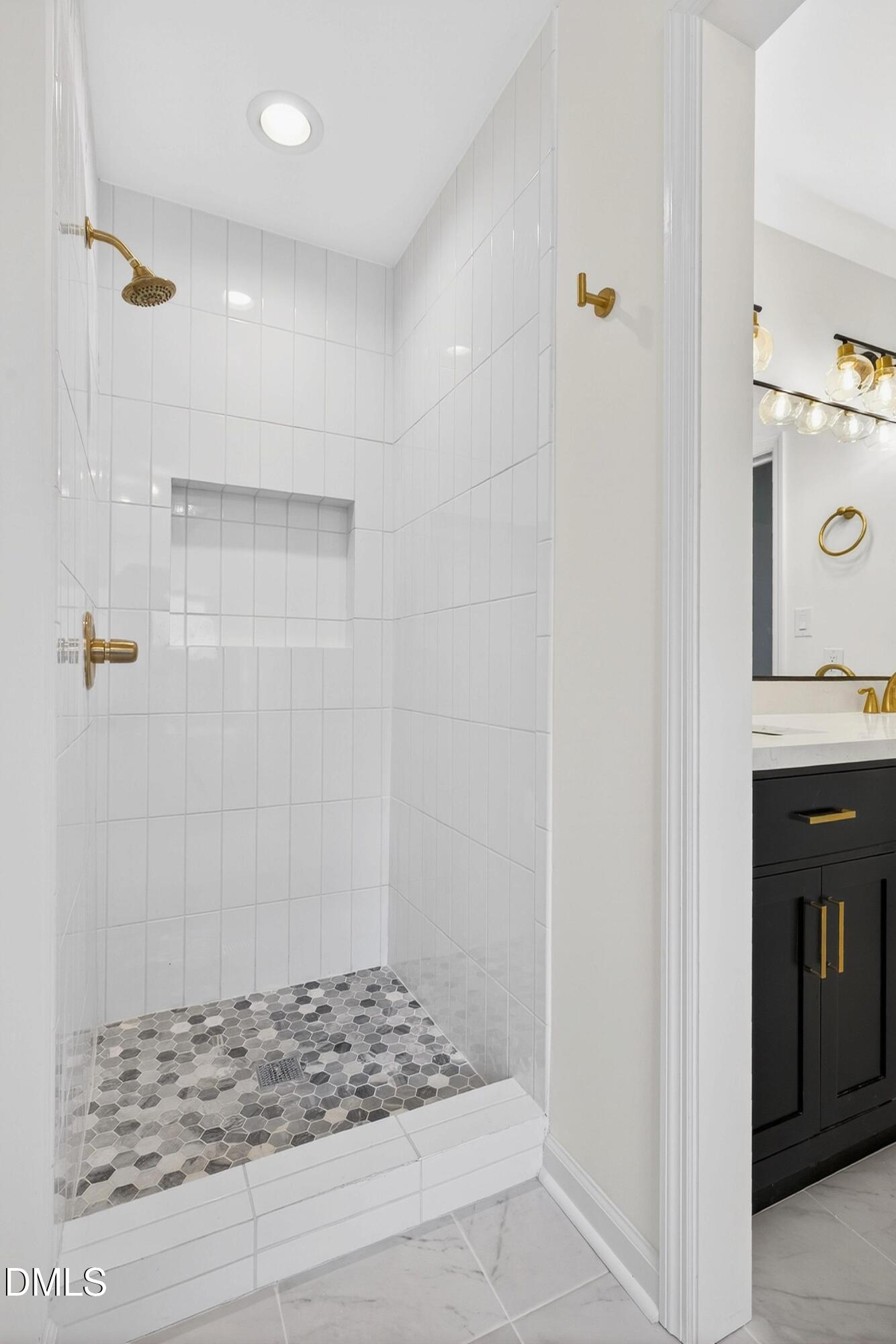 4949 Liverpool Lane Raleigh, NC 27604 - Photo 26 of 58 Primary Bathroom