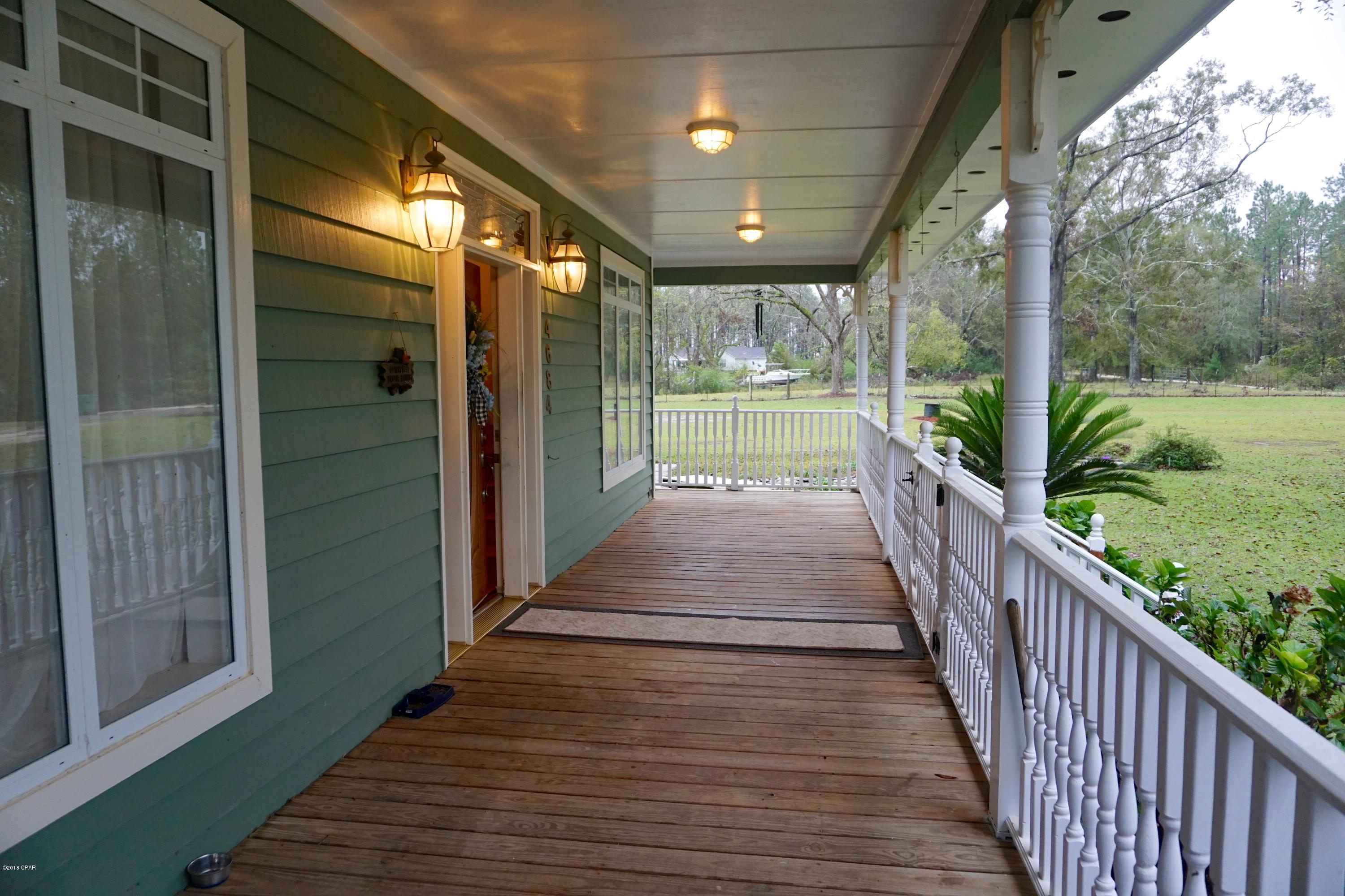 4684 Cliff Road Graceville, FL 32440 - Photo 8 of 75