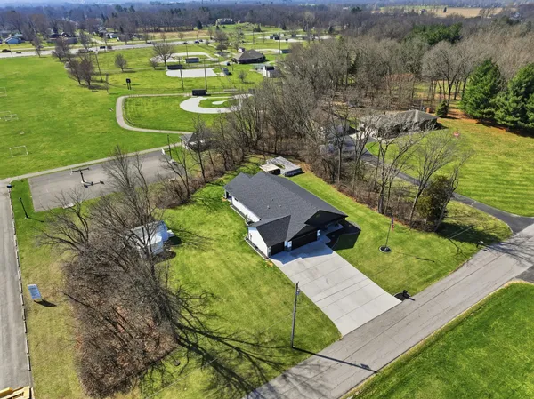 $499,900 | 823 11th Street Southwest, Demotte, IN 46310