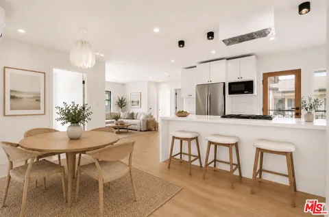 $669,000 | 4017 Grand View Boulevard, Los Angeles, CA 90066