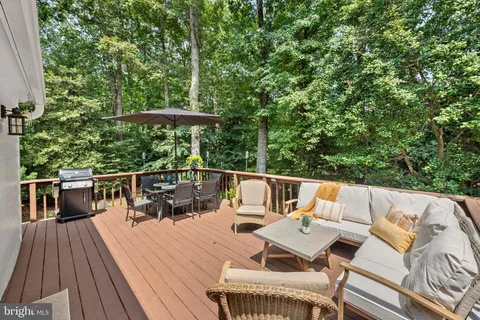 $935,000 | 11612 Clipstone Lane, Reston, VA 20191