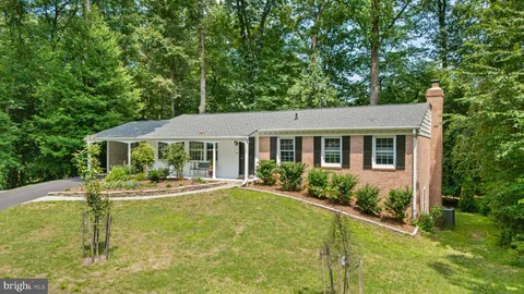 $935,000 | 11612 Clipstone Lane, Reston, VA 20191