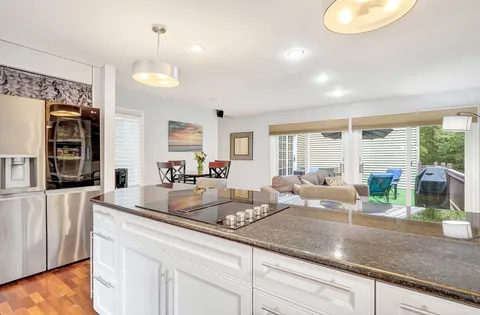 $749,000 | 2 Daybreak, Unit 2, Wayland, MA 01778