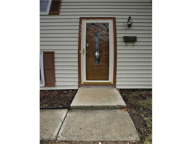 3937 Richelieu Road Indianapolis, IN 46226 - Photo 2 of 15