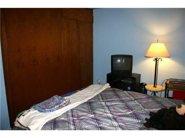 3937 Richelieu Road Indianapolis, IN 46226 - Photo 10 of 15