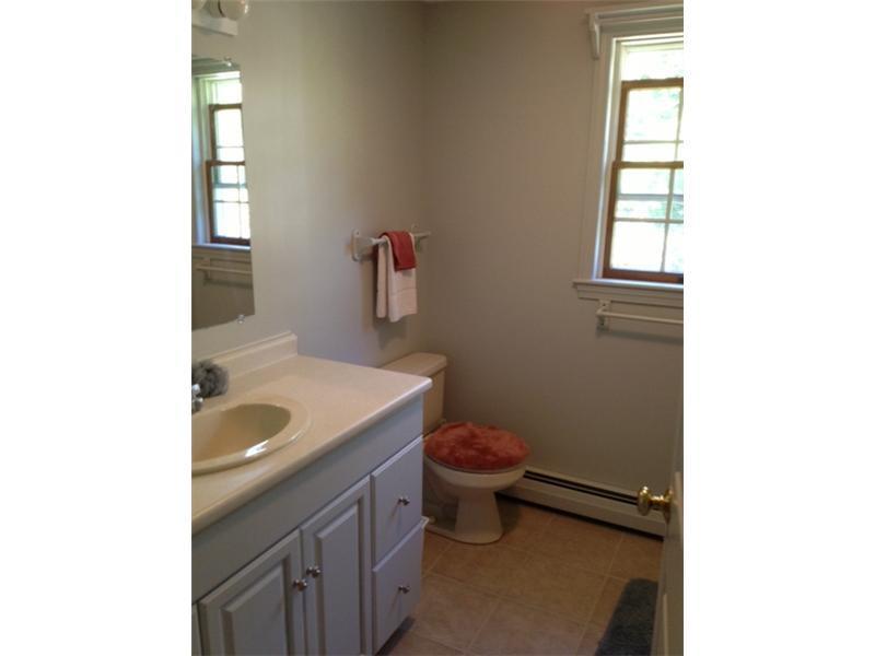 177 Sabino Road West Bath, ME 04530 - Photo 14 of 18 Bathroom.