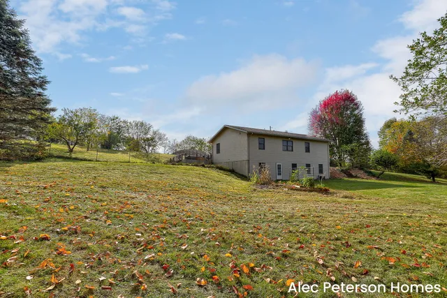 $364,900 | 1301 East Mill Street, Hastings, MI 49058