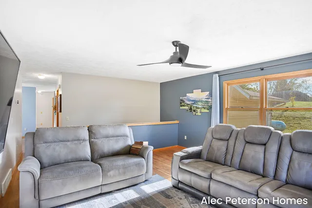 $364,900 | 1301 East Mill Street, Hastings, MI 49058