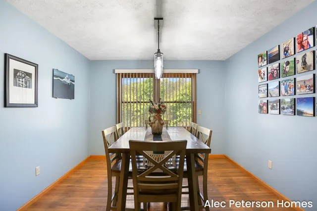 $364,900 | 1301 East Mill Street, Hastings, MI 49058