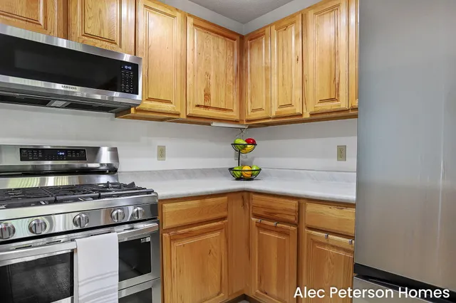 $364,900 | 1301 East Mill Street, Hastings, MI 49058