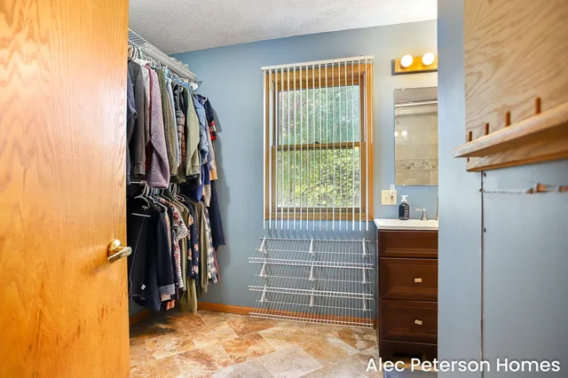 $364,900 | 1301 East Mill Street, Hastings, MI 49058