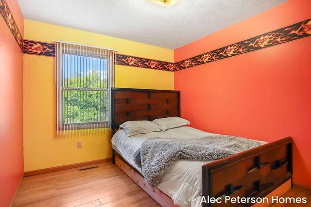 $364,900 | 1301 East Mill Street, Hastings, MI 49058