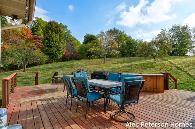 $364,900 | 1301 East Mill Street, Hastings, MI 49058