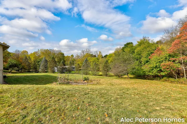 $364,900 | 1301 East Mill Street, Hastings, MI 49058