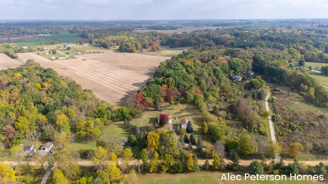 $364,900 | 1301 East Mill Street, Hastings, MI 49058