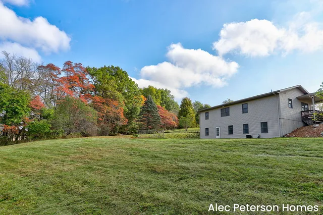 $364,900 | 1301 East Mill Street, Hastings, MI 49058