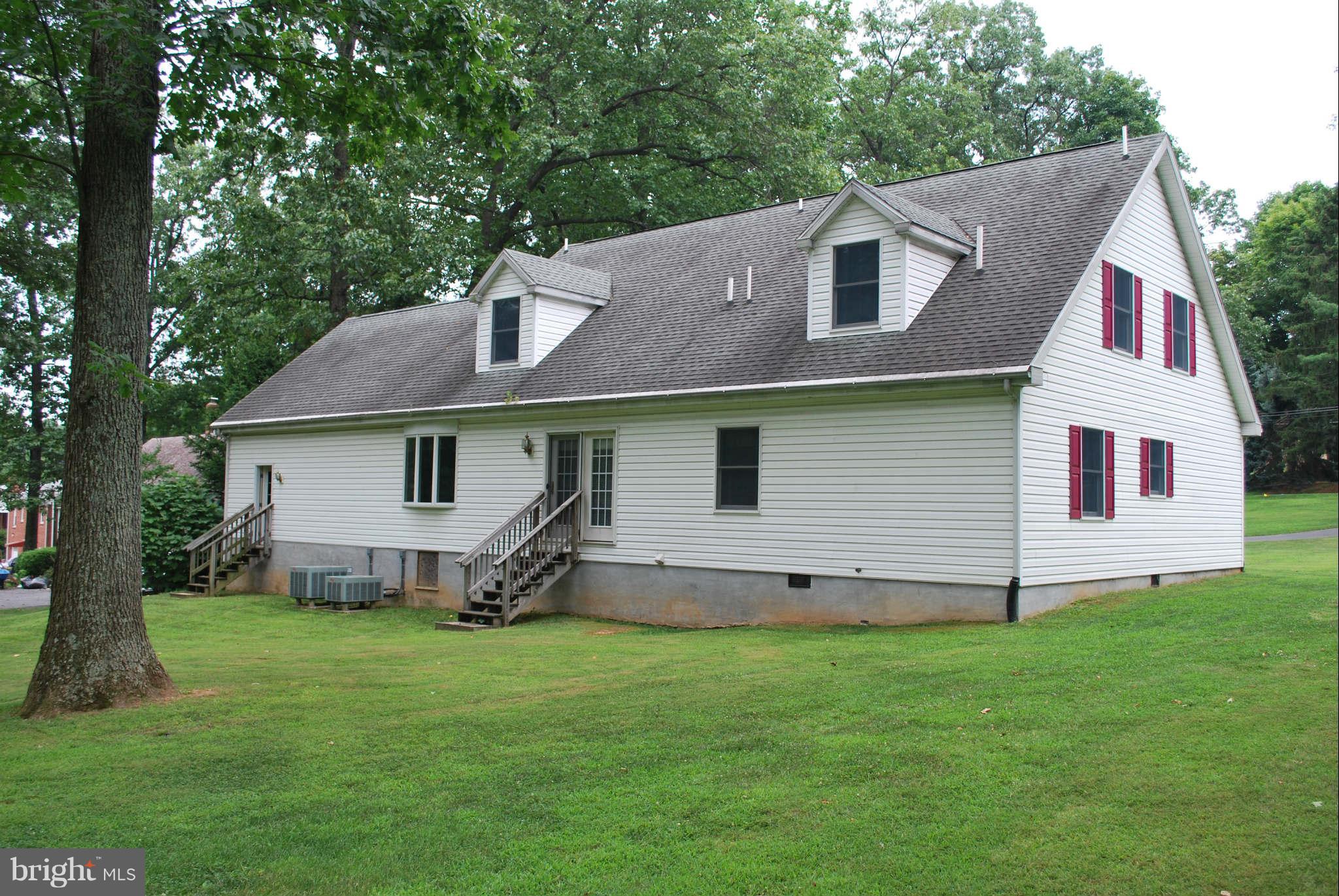 13934 Penn Shop Road Mount Airy, MD 21771 - Photo 3 of 29 Exterior (Rear)
