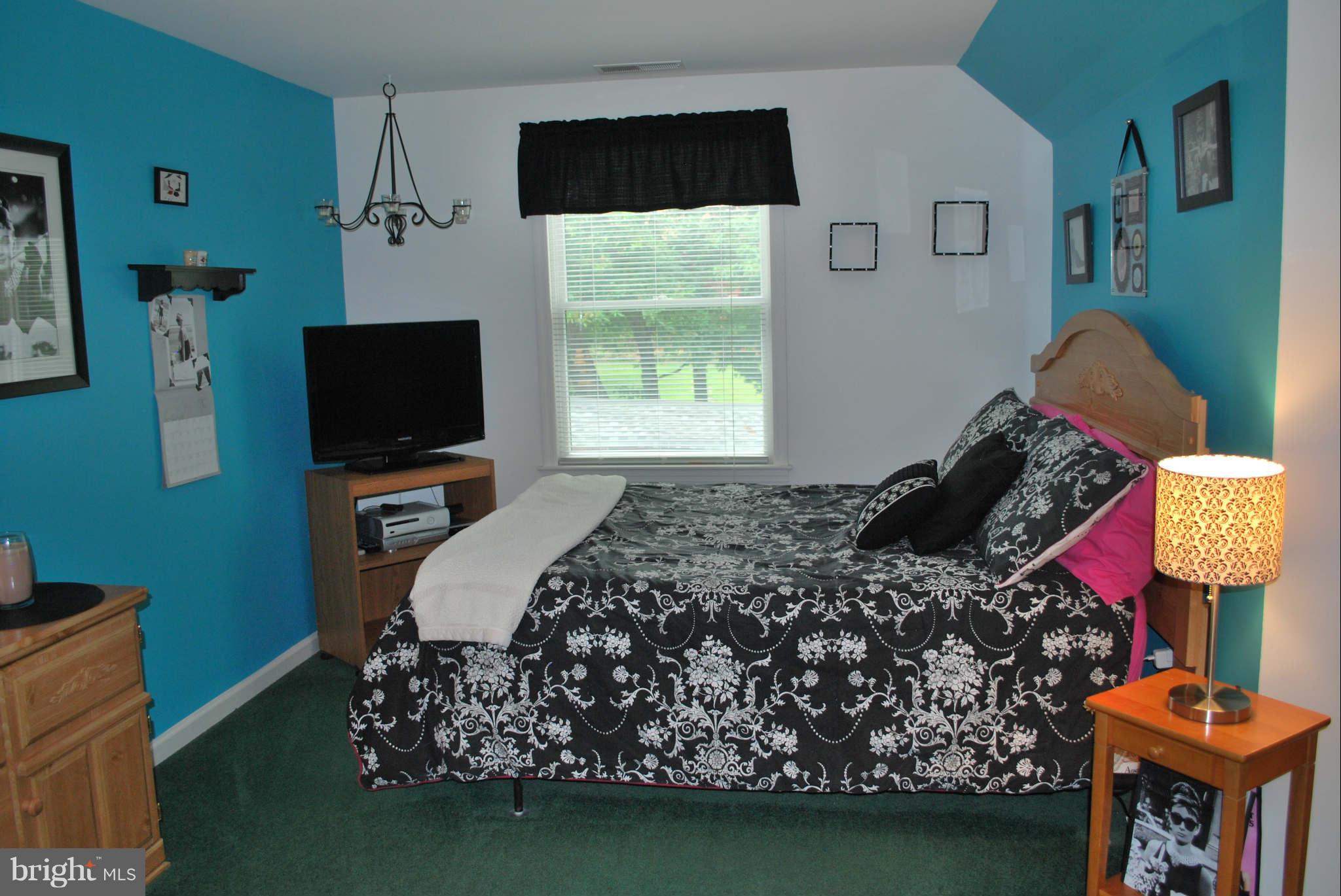 13934 Penn Shop Road Mount Airy, MD 21771 - Photo 27 of 29 Bedroom