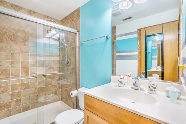 $260,000 | 4925 South Forrestville Avenue, Unit 3S, Chicago, IL 60615