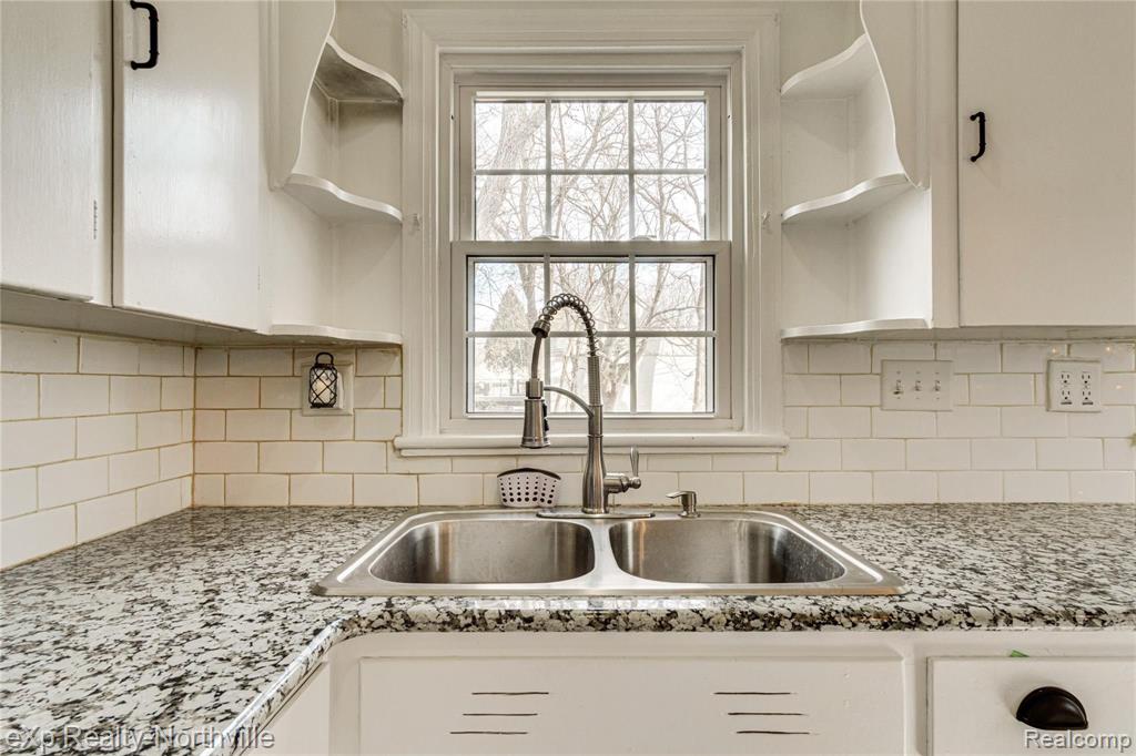 2536 McCain Road Jackson, MI 49203 - Photo 27 of 52