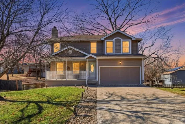 $245,000 | 5212 Hedges Avenue, Kansas City, MO 64133