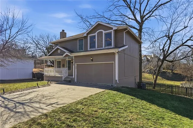 $245,000 | 5212 Hedges Avenue, Kansas City, MO 64133