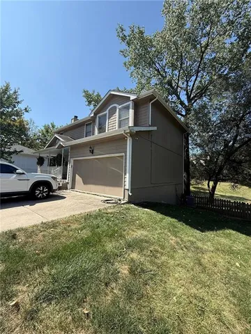 $245,000 | 5212 Hedges Avenue, Kansas City, MO 64133