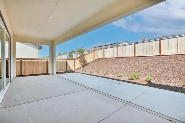 a view of an outdoor space with garden