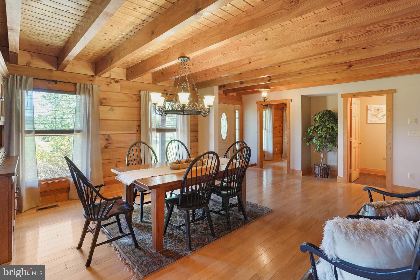 381 Dogtown Road Townsend, DE 19734 - Photo 13 of 71 Beautiful hardwoods