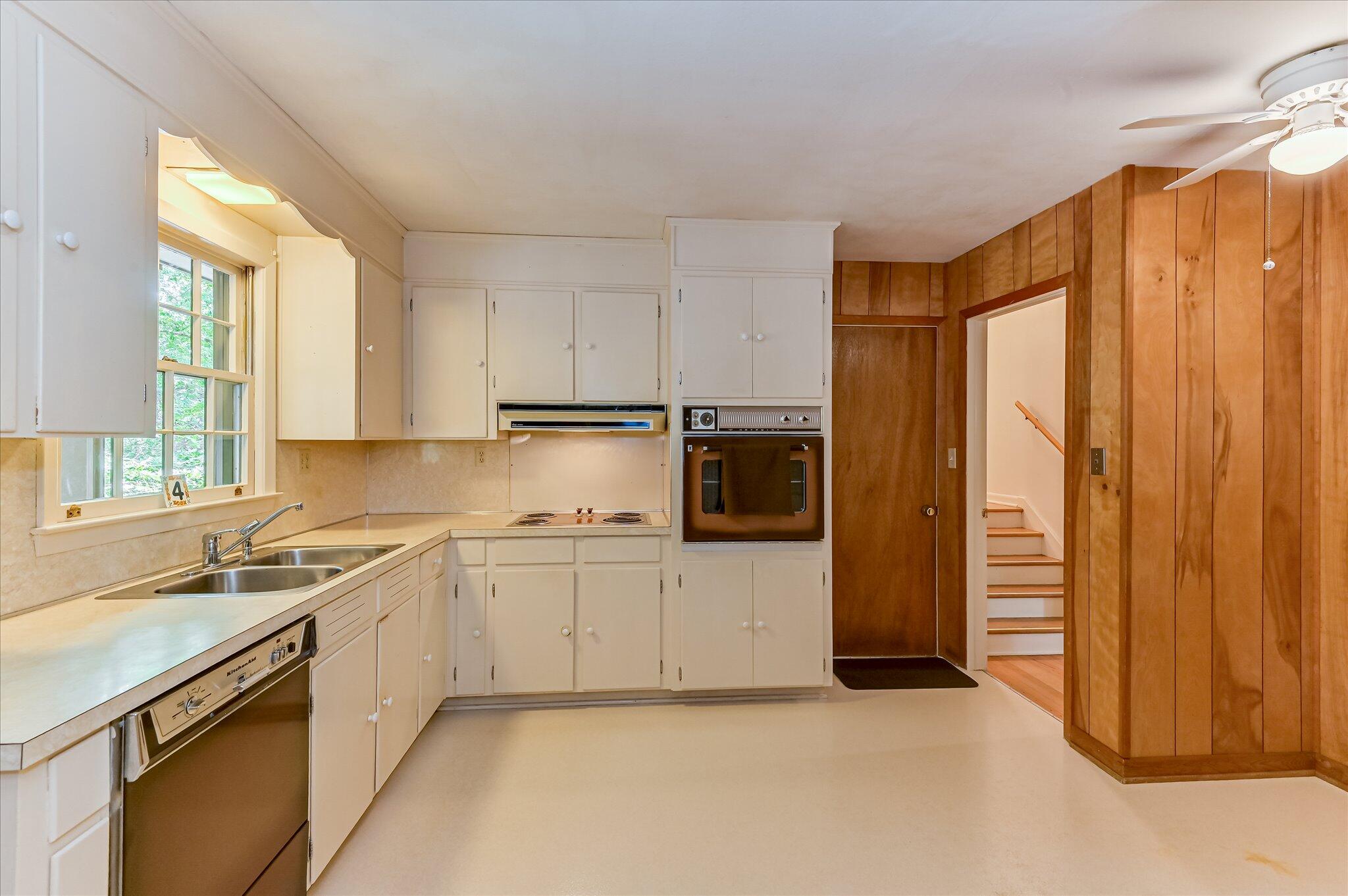 4 Parsons Circle Southwest Aiken, SC 29803 - Photo 11 of 47