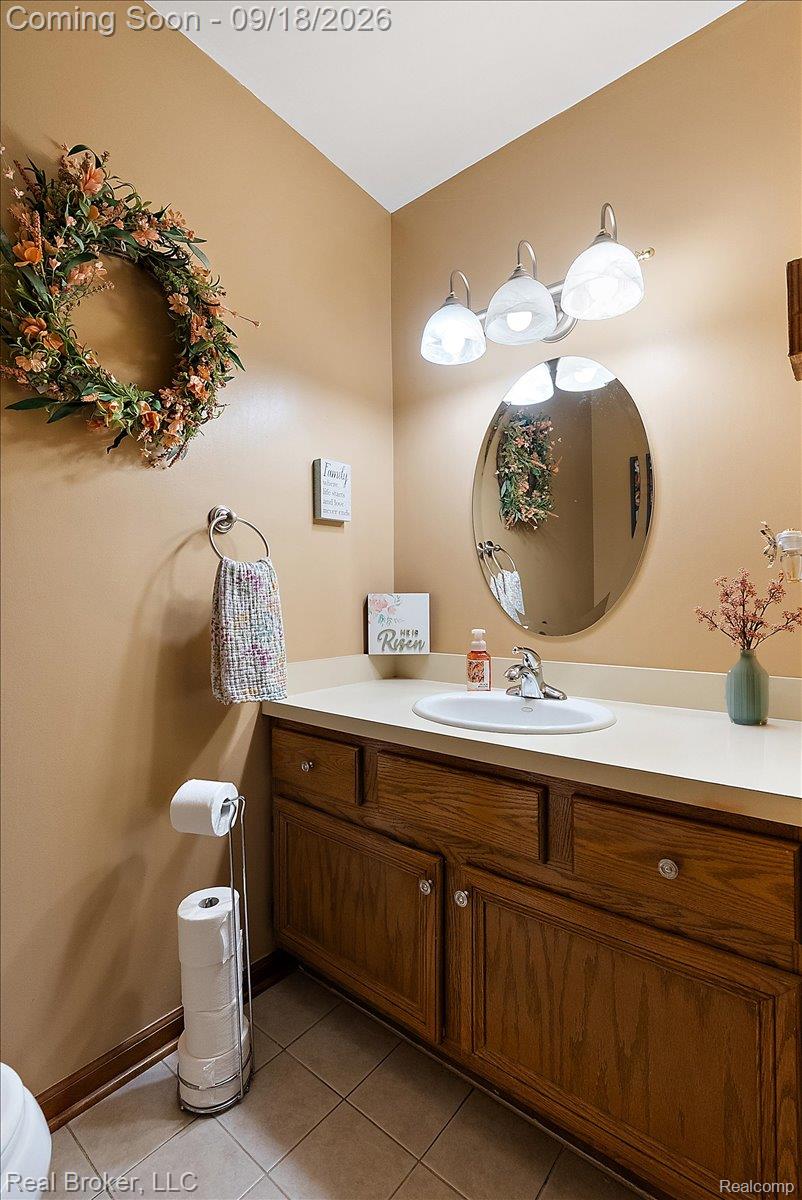 44744 Danbury Road Canton, MI 48188 - Photo 19 of 62 35-44744 Danbury-35.jpg