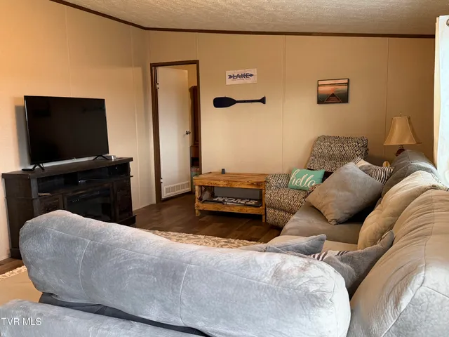 $299,000 | 249 Dabeej Drive, Mooresburg, TN 37811