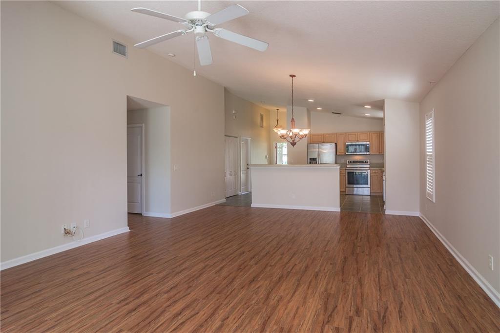 2422 Southwest Omega Way Stuart, FL 34997 - Photo 8 of 25 Gallery Image 8
