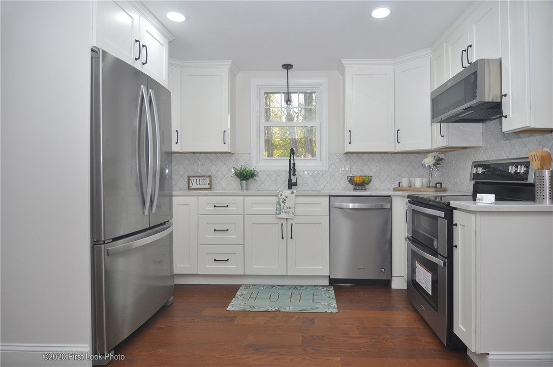 50 Rutland Street Lincoln, RI 02838 - Photo 5 of 50 Gallery Image 5