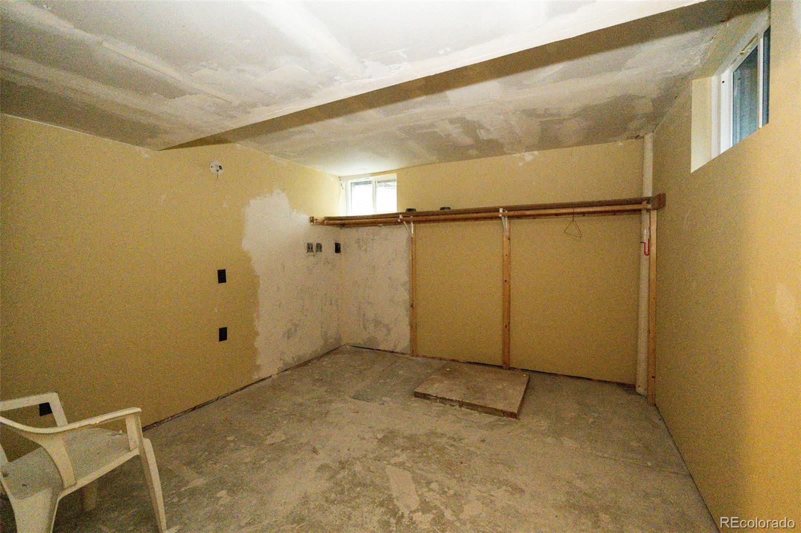 10623 Van Gordon Way Broomfield, CO 80021 - Photo 29 of 41