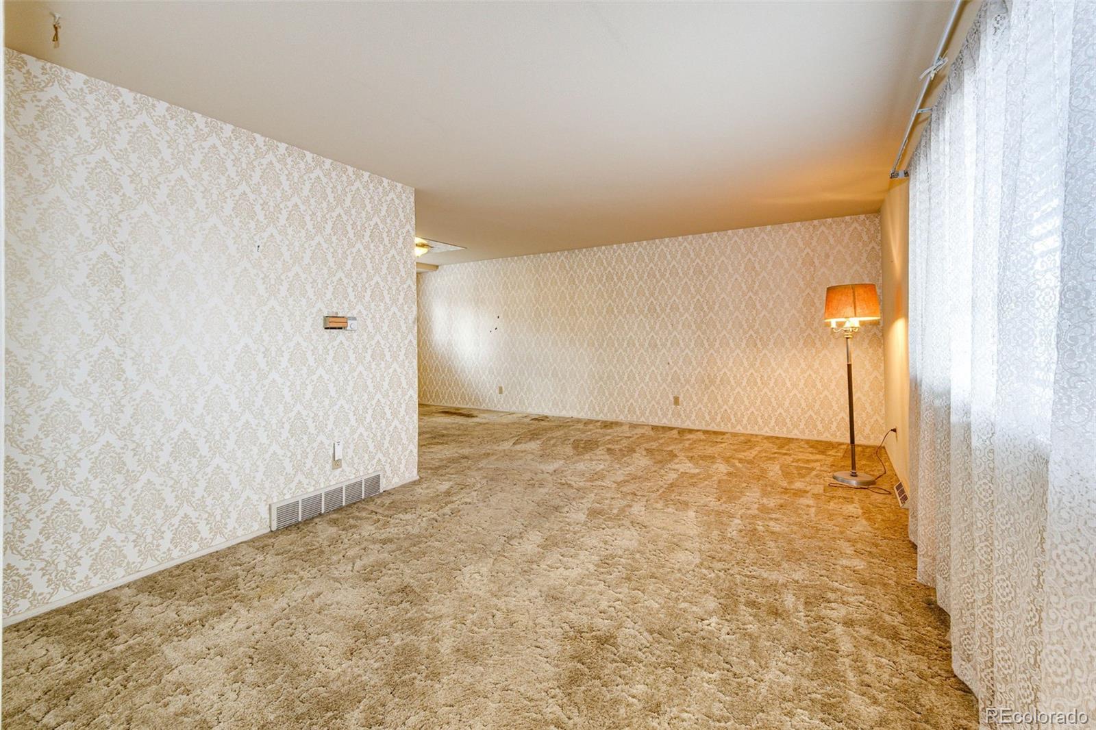 10623 Van Gordon Way Broomfield, CO 80021 - Photo 6 of 41