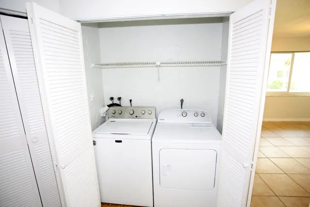 $2,500 | 6459 Boca Circle, Boca Raton, FL 33433