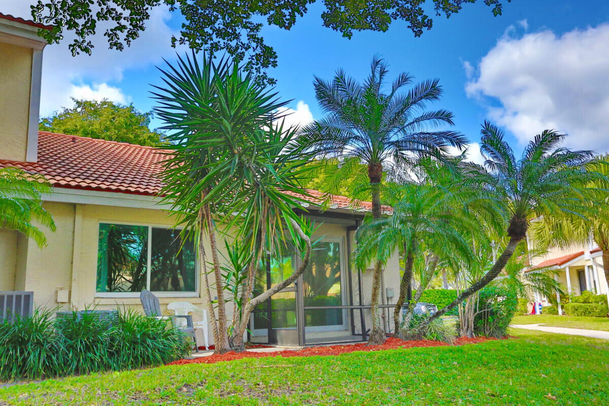 6459 Boca Circle Boca Raton, FL 33433 - Photo 24 of 32 23