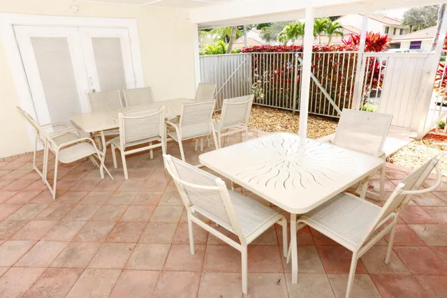 $2,500 | 6459 Boca Circle, Boca Raton, FL 33433