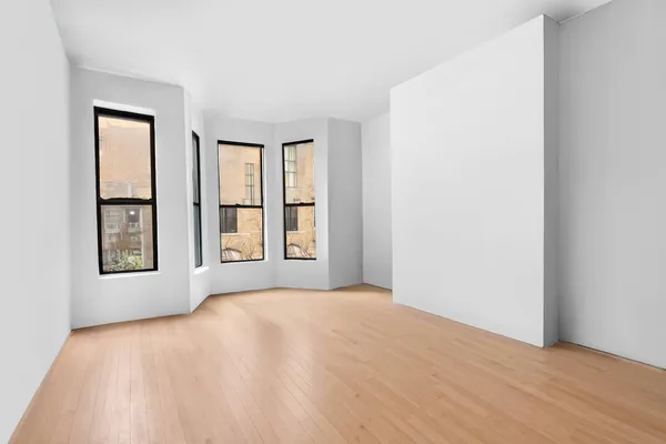 $4,395,000 | 16 Clifford Place | Greenpoint