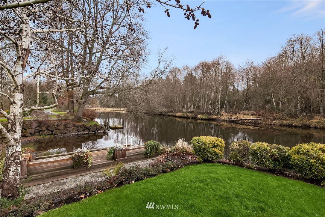 17432 Bothell Way Northeast, Unit B301 Bothell, WA 98011 - Photo 3 of 18