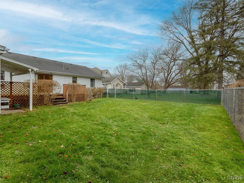 341 Roberts Street Lenox, NY 13032 - Photo 34 of 40