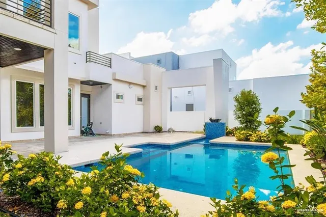 $4,800 | 309 North Mockingbird Avenue, Unit H, Mission, TX 78572