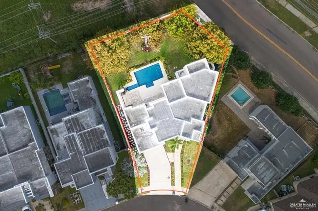 $4,800 | 309 North Mockingbird Avenue, Unit H, Mission, TX 78572