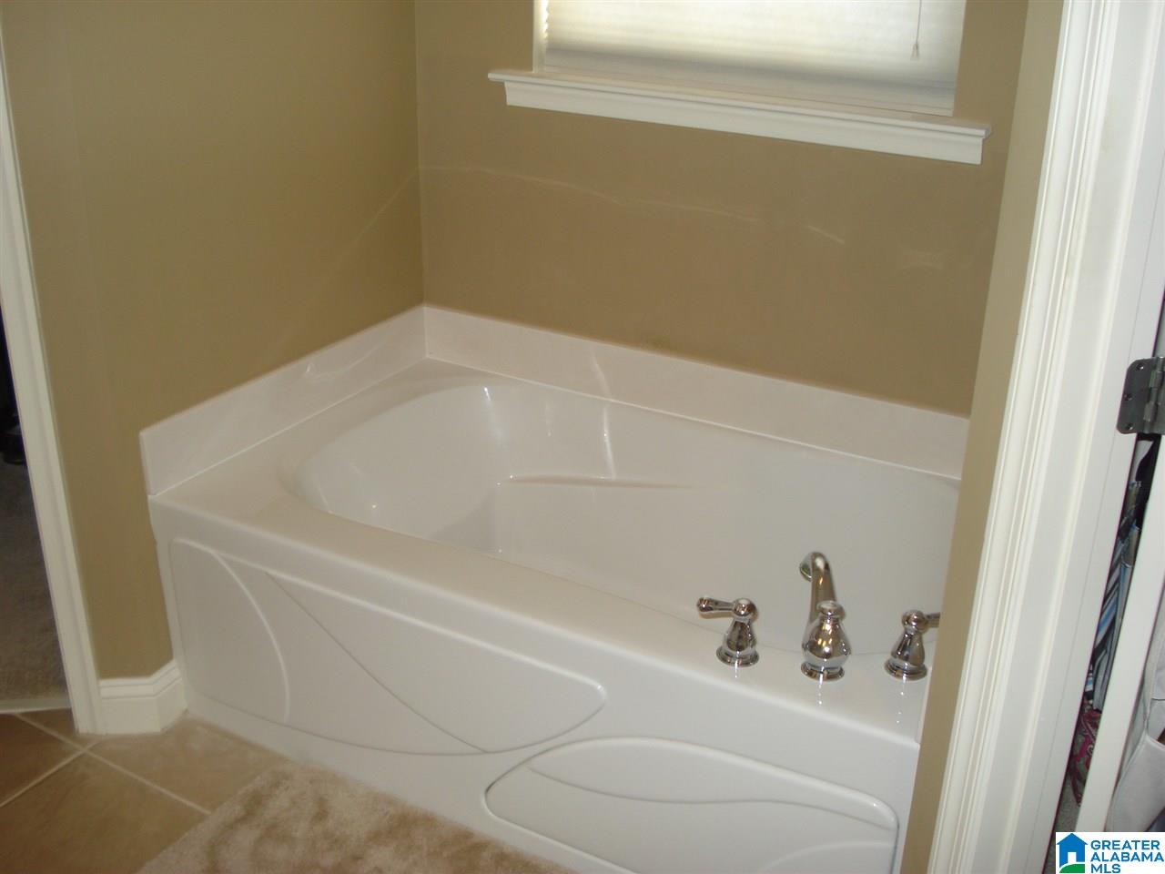 4648 Brookshire Loop Bessemer, AL 35022 - Photo 9 of 14