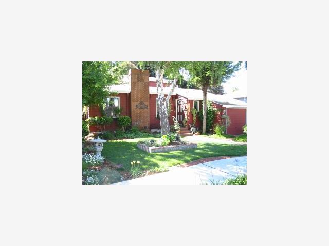221 Victoria Road Burlingame, CA 94010 - Photo 1 of 1 Gallery Image 1