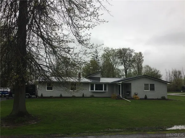 $334,500 | 7987 Kathryn Drive, Newstead, NY 14001