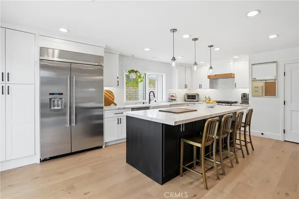 $1,999,888 | 20082 Gothic Circle, Huntington Beach, CA 92646