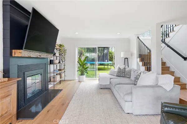 $1,999,888 | 20082 Gothic Circle, Huntington Beach, CA 92646