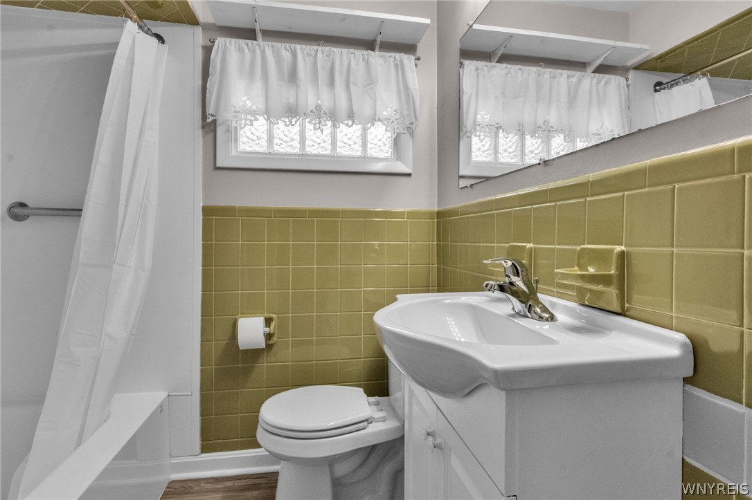 141 Borden Road Cheektowaga, NY 14043 - Photo 16 of 48